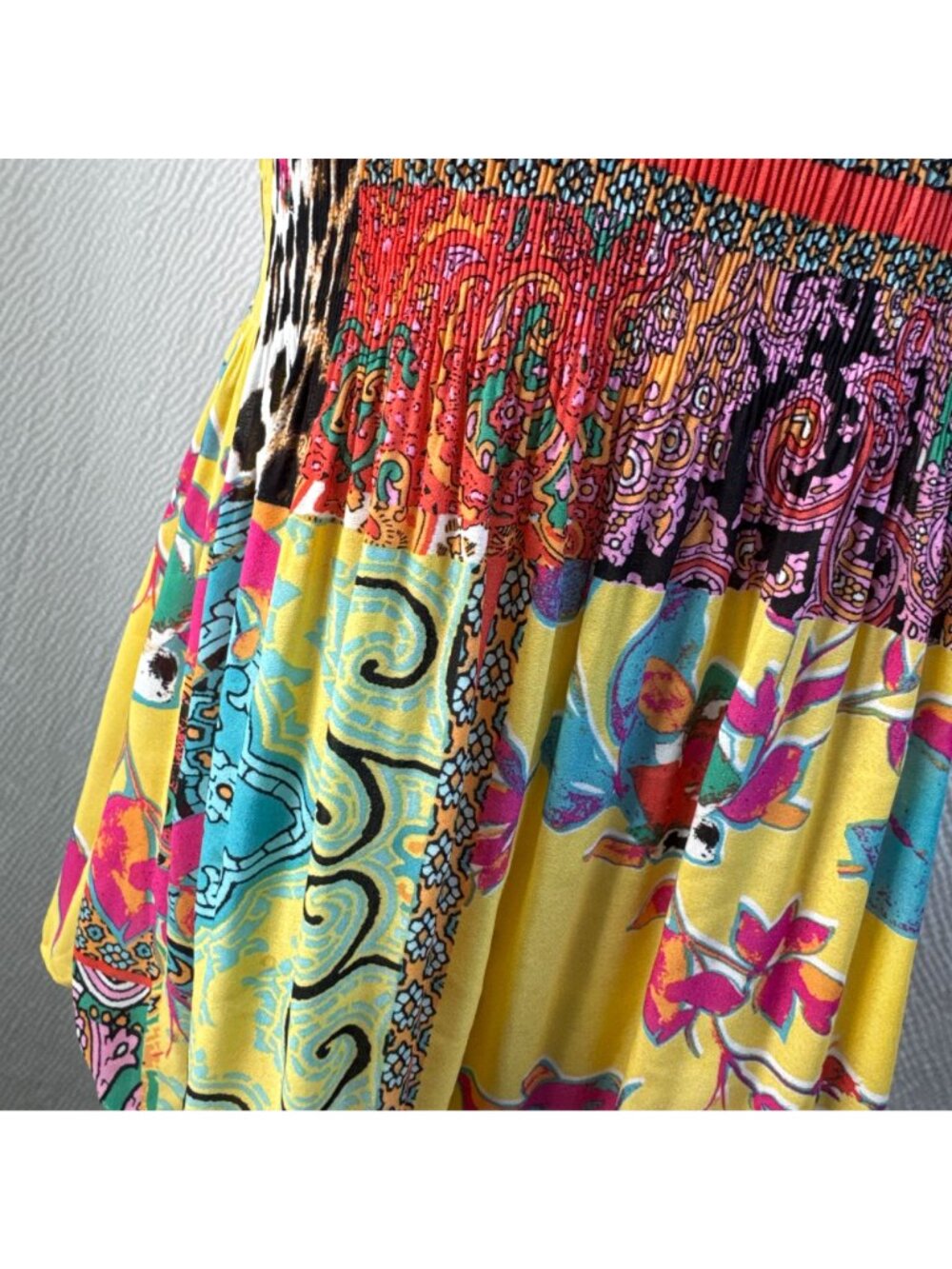 Melissa Paige Bohemian Multicolor Patchwork Tunic Top With Beaded V-Neck - Picture 4 of 8